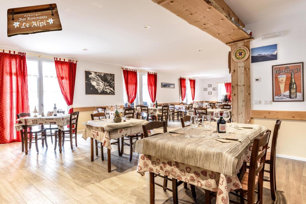 Albergo Ristorante Le Alpi La Frua Exterior photo